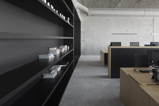 media office in Amsterdam by i29 and VMX Architects