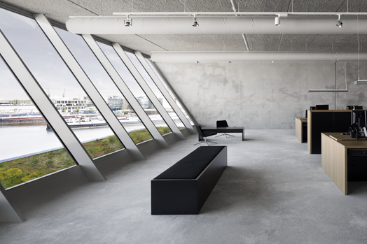 media office in Amsterdam by i29 and VMX Architects