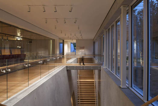 Kimbell Art Museum’s new building designed by Ar. Renzo Piano.