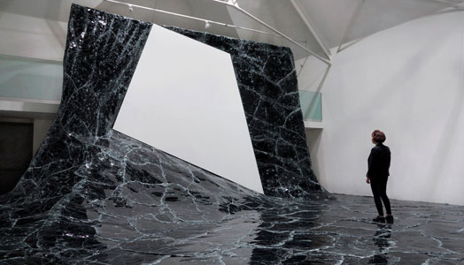 Dark Matter - glass sculpture by Baptiste Debombourg 