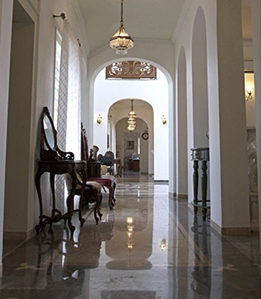 central dome and corridors connecting the home