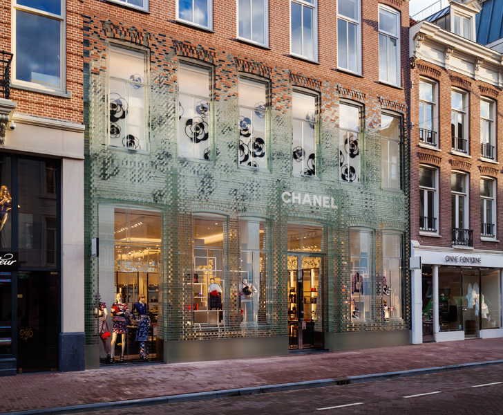 Crystal Houses Amsterdam - glass facade