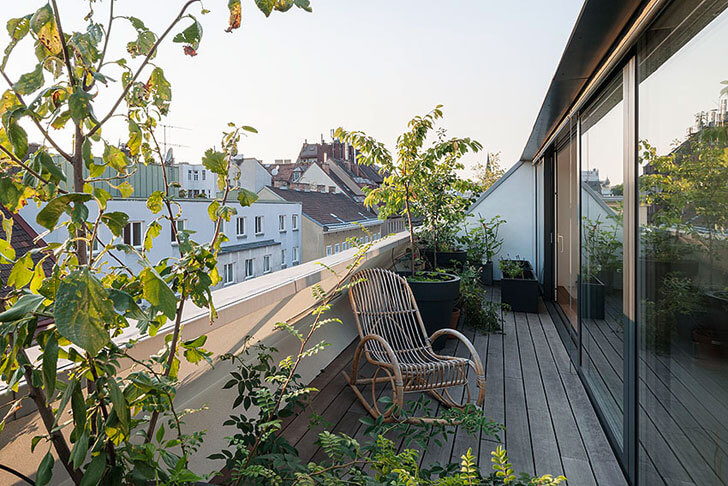 "balcony caramel architects indiaartndesign"