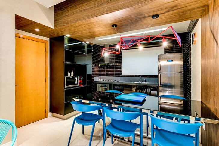 "dining area Varandas Mezzanine Architects indiaartndesign"