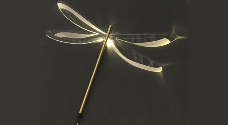 "dragonfly lamp Amit Sturlesi indiaartndesign"