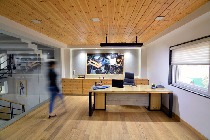 "maple battens on the ceiling imelda inc spaces architects at ka indiaartndesign"