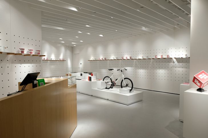"iF Design shop iF Design centre Chengdu indiaartndesign"