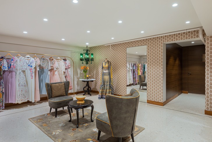 This fashion store integrates elements evocative of India’s heritage ...