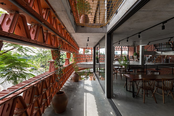 "punctures in the facade Ngoi Space HPArchitects indiaartndesign""