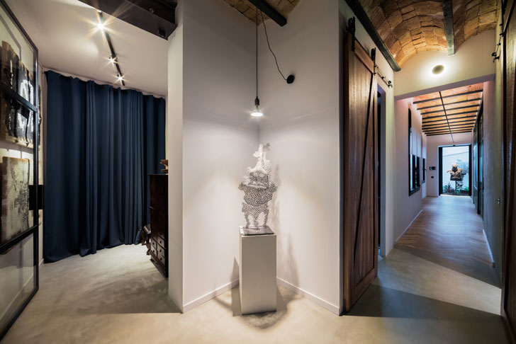 Art Gallery House » India Art N Design