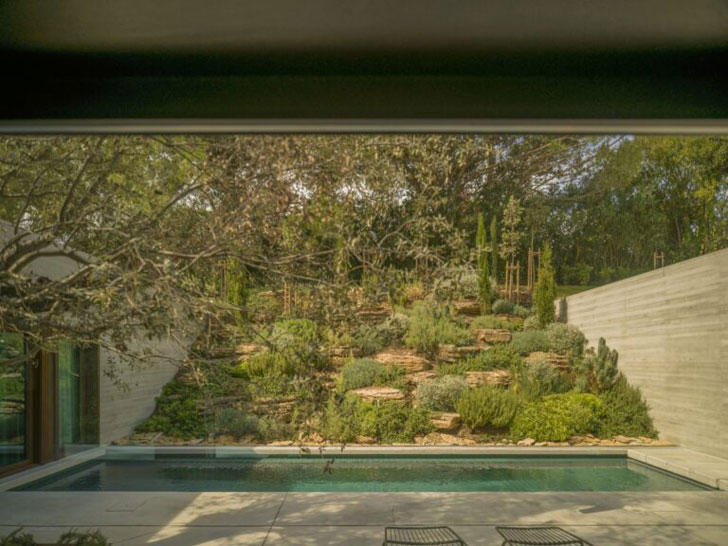 casa oeiras designed by ooda architects