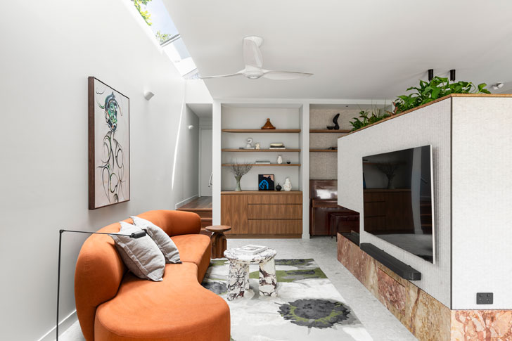 Curves, Colour, and Craft: A Home that Redefines Materiality | Sandbox ...