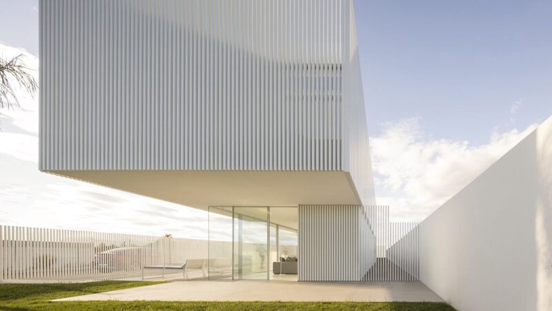 "Piera House FranSilvestreArquitectos indiaartndesign"