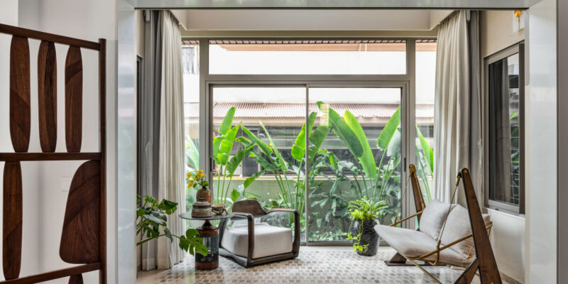 inward otla house by studio yamini