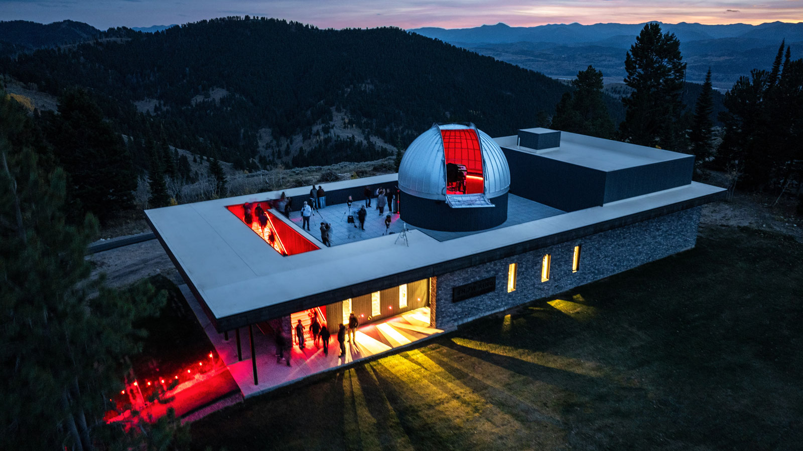 snow king observatory designed by farmer payne architects and galczynski