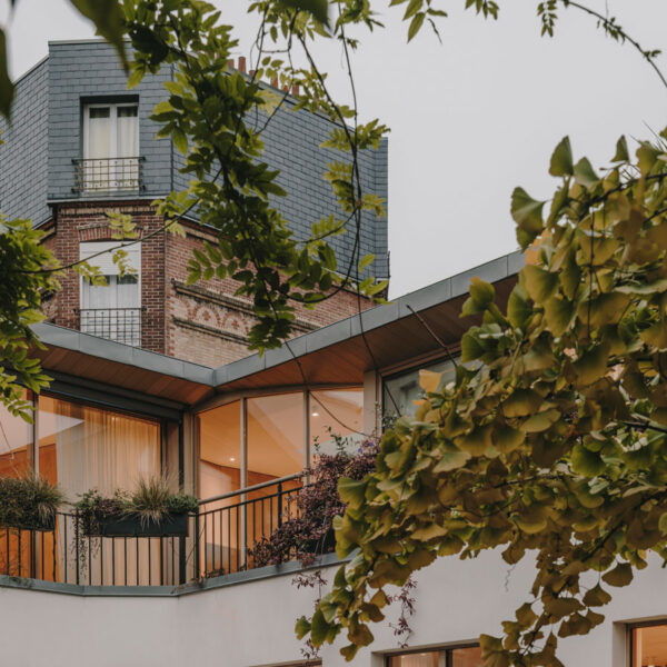 paris townhouse renovated by Holzrausch Studio