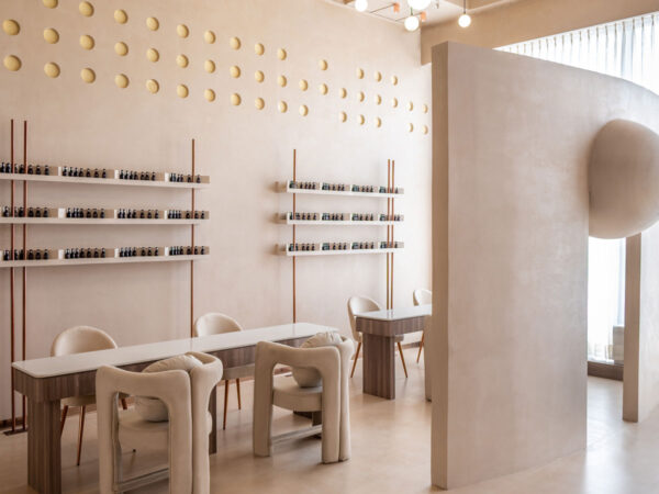 Hyderabad salon designed by studio designery