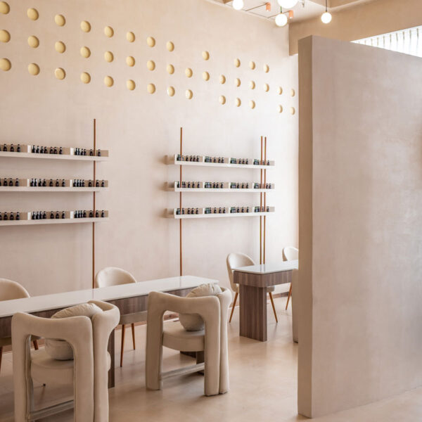 Hyderabad salon designed by studio designery