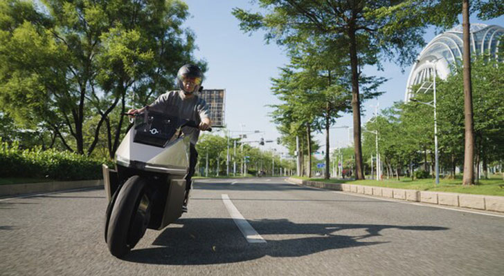 omo-x self balancing e-motorcycle
