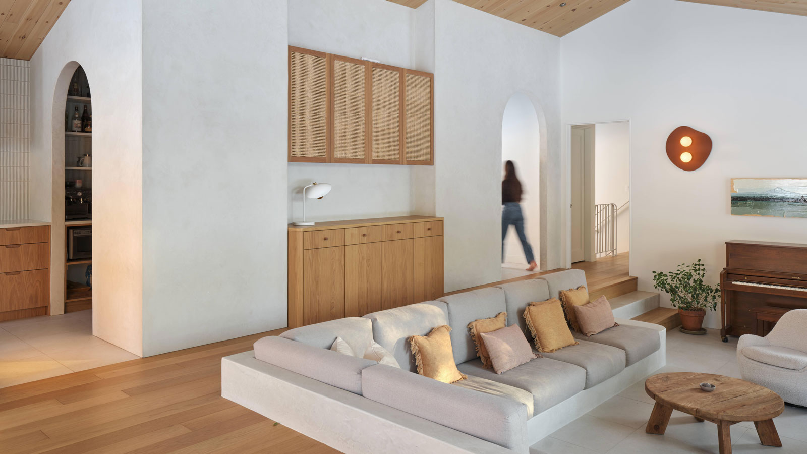 forest home in sutton designed by la nony famili and le local design