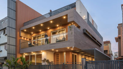 cantilevered urban house in ahmedabad designed around a triple-height chowk by prashant parmar architect