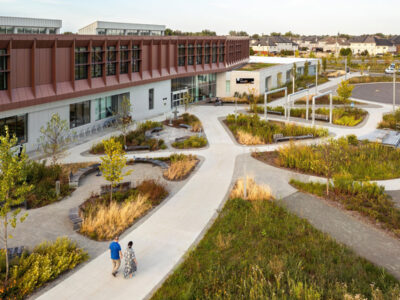 landscape architecture by projet paysage defines espace citoyen des confluents in laval, canada
