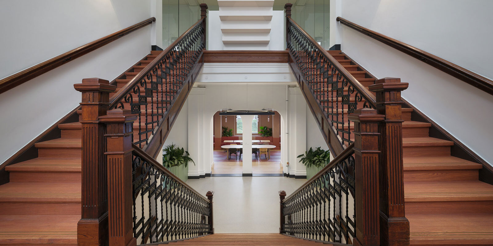 adaptive reuse of the courthouse building H in utrecht by dp6 and i29 architects