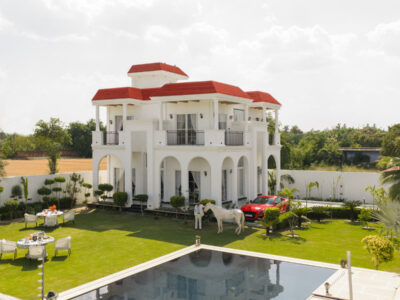 farmhouse in alipur delhi designed by tas world