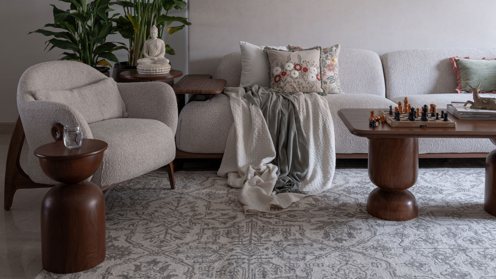detail oriented mumbai home designed by charushila design studio