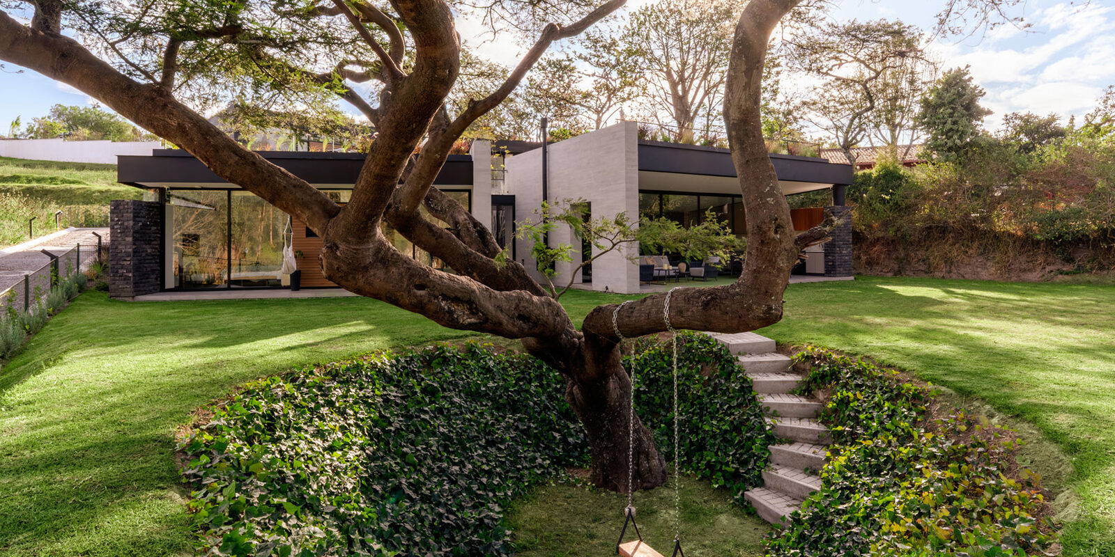 home in ecuador designed by a1 arquitectura avanzada